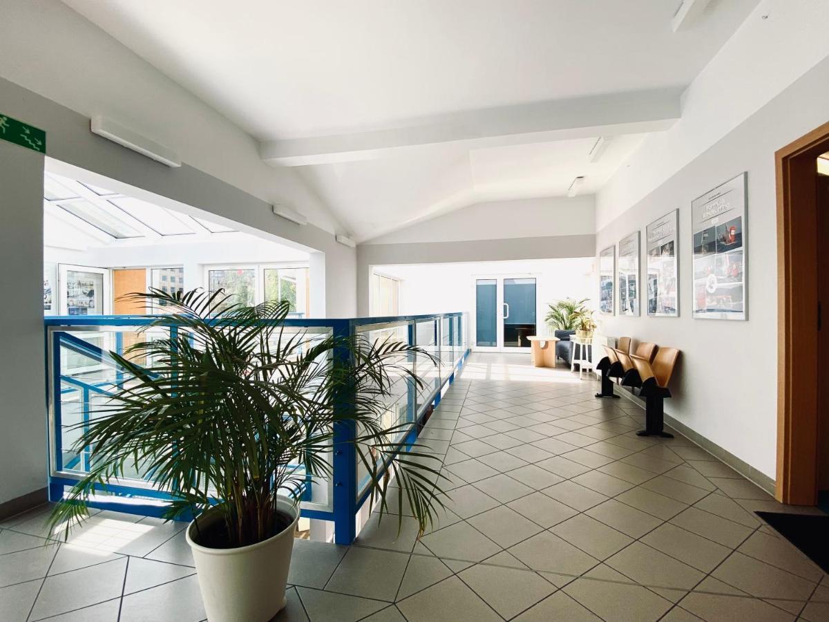 Yacht Club Residence 소포트 외부 사진
